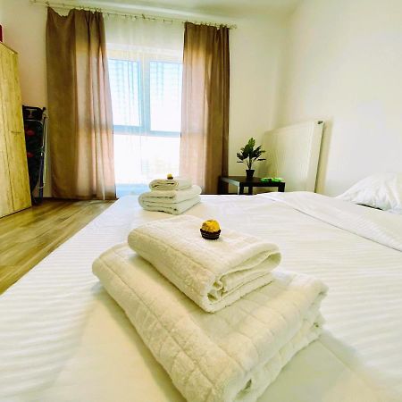 Plaza Residence Studio Bucureşti Ngoại thất bức ảnh