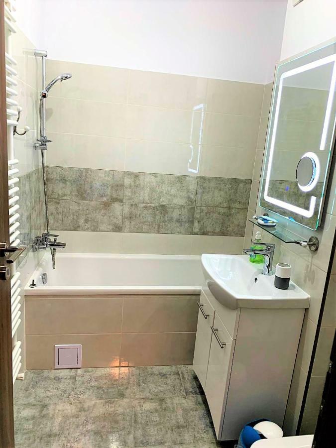 Plaza Residence Studio Bucureşti Ngoại thất bức ảnh